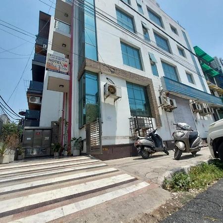 Hotel Park Pride Pitampura New Delhi, Couple Friendly 外观 照片