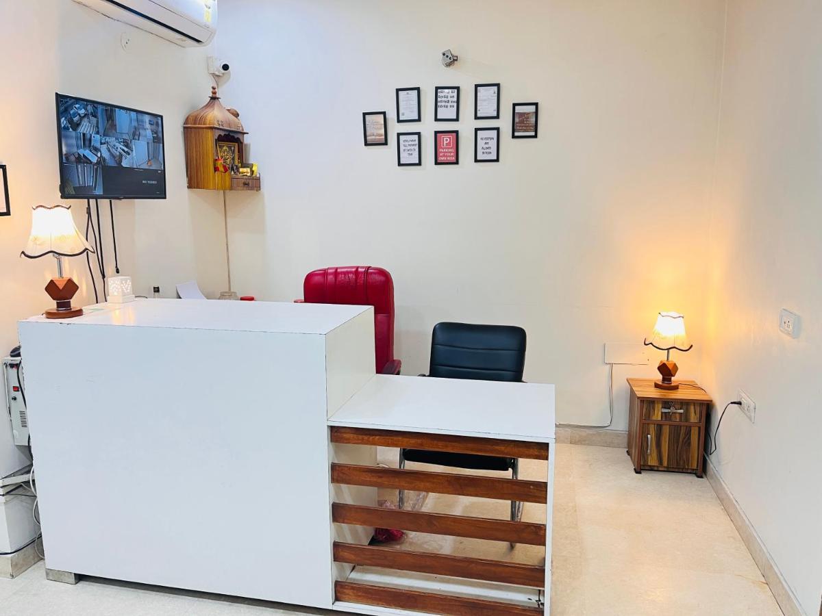 Hotel Park Pride Pitampura New Delhi, Couple Friendly 外观 照片