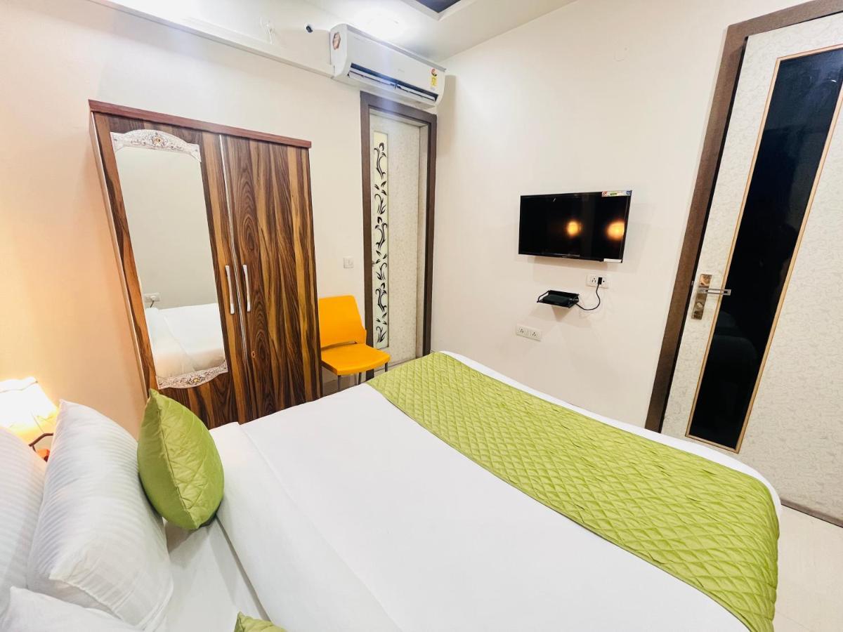 Hotel Park Pride Pitampura New Delhi, Couple Friendly 外观 照片